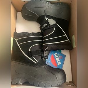 Kids Totes Winter Boots